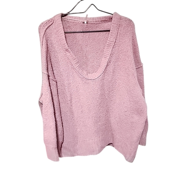 Free People Oversize Sweater. Size Small - Picture 3 of 5